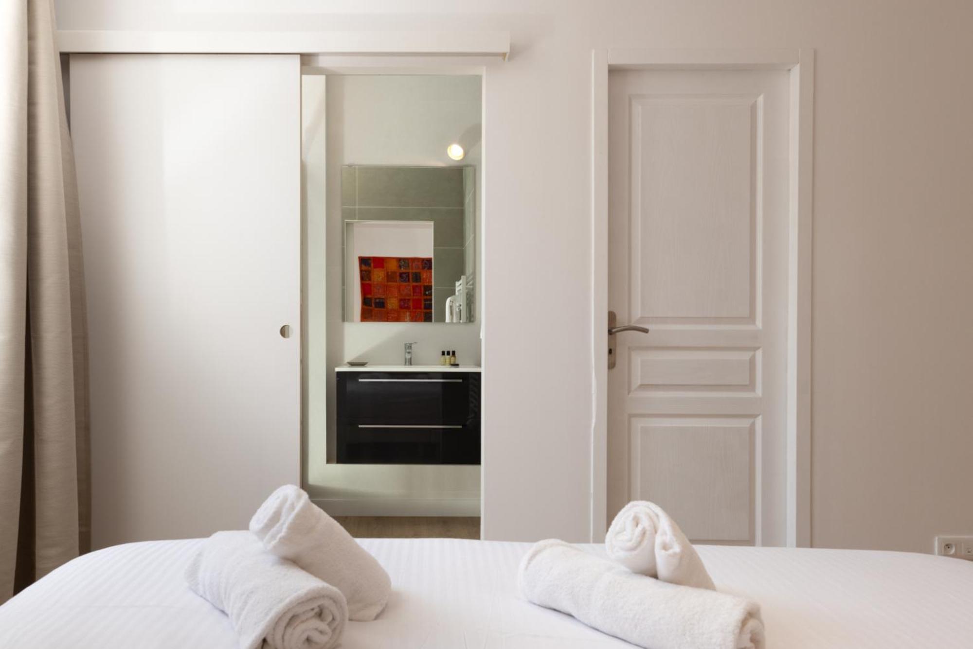 Le Grand Authentique Apartment Carcassonne Luaran gambar